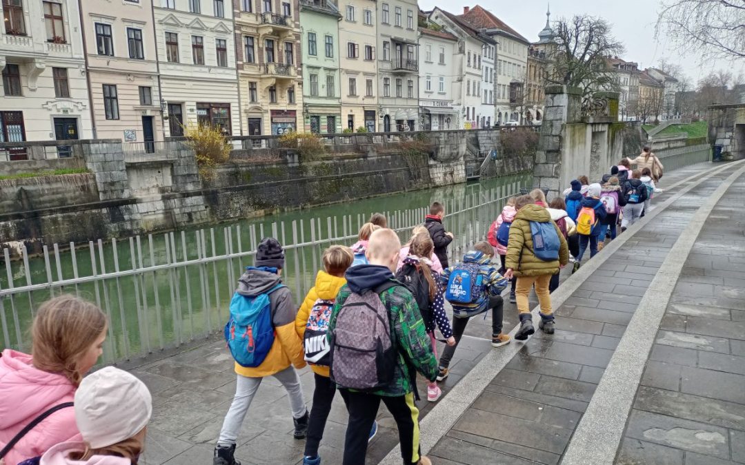 Tretješolci v botaničnem vrtu